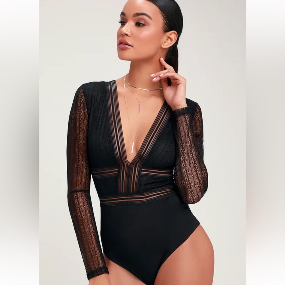 LuLus Casita Black Sheer Lace Long Sleeve Bodysuit